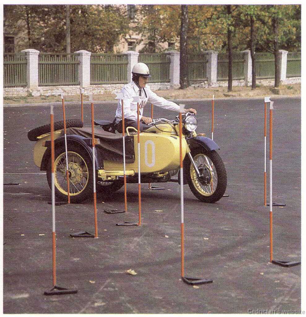 Historical 1980ies train